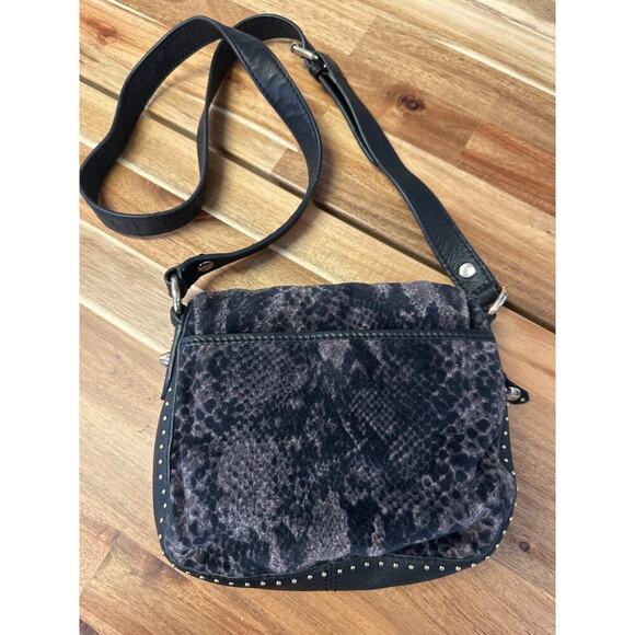 Juicy Couture Crossbody Shoulder Bag  Velour Black and Gray - Picture 4 of 5